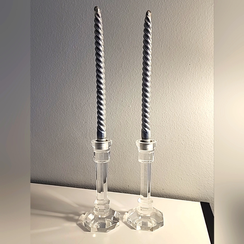 Vintage Pair of 2 octagonal Clear Lucite Candlestick Holders with 2 new candles